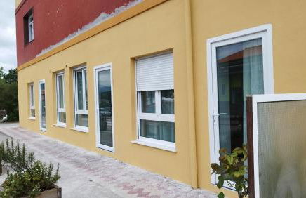 Apartamentos y estudios EL CENTRO - Foto 14