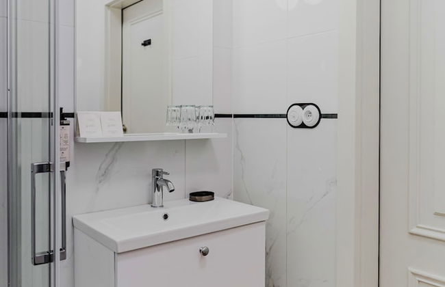 N33 Premium Apartments Old Town Kraków – Destigo Hotels - Foto 22