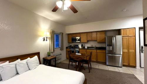 Canyon Plaza Premier Studios and Apts-South Rim - Foto 3