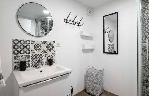 1 studio et 2 appartements 3 étoiles au calme à 150 m des thermes - Bains-Les-Bains - Foto 25