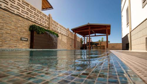 Villa, Private heated pool and jacuzzi . - Photo 3