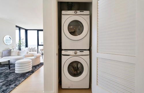 Sky High at Beaudry 2 Bed Apt WITH FREE PARKING - Foto 31