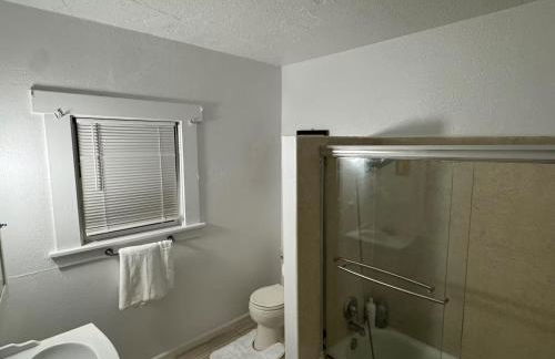 Nearby Museums • Downtown • 4BR • Sleeps 16 - Foto 24