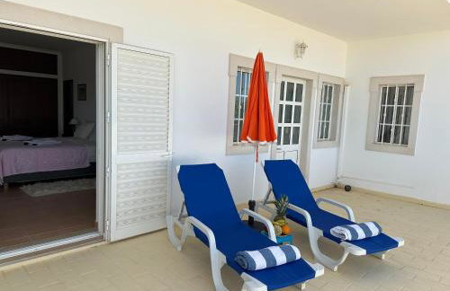 BnB Homes Luxurious Villa Stardust with Swimming pool & BBQ for Family Fun - Foto 78