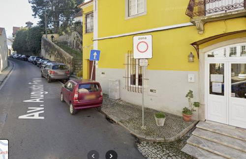 A Casa Amarela de Sintra - Foto 37