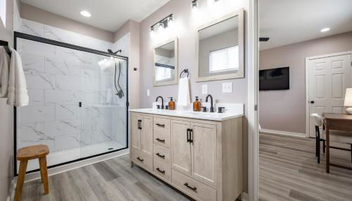 Mins to Downtown 2 King Beds Free Parking Family Friendly - Foto 4