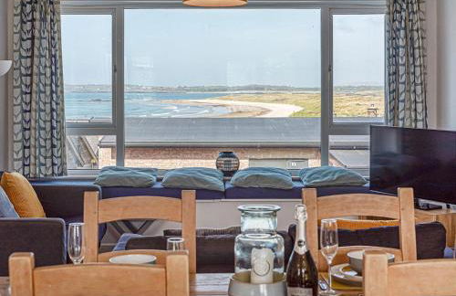 Sea View Apartment in centre of Rhosneigr - Pass the Keys - Foto 1