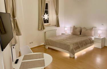 Ferienwohnung Schildblick Modernes Apartment direkt in der Altstadt von Erfurt nahe der Krämerbrücke - beste Innenstadtlage - Foto 14