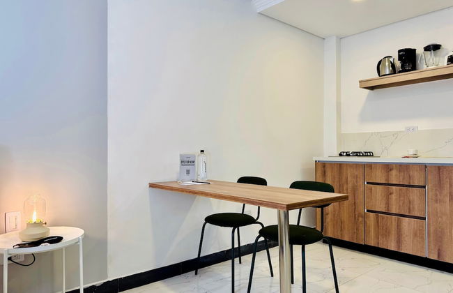 w Majestic Loft w Modern Deco in Cali - Photo 2