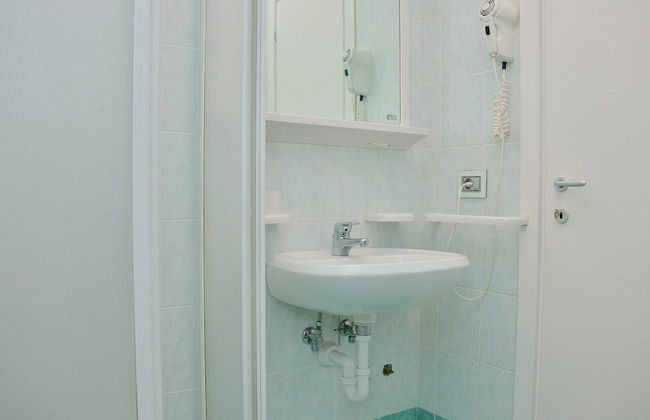 Lovely Flat With Private Garden Next to the Beach - Foto 5