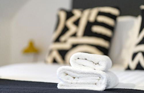 Serviced Apartment Near Glasgow Airport and Hospital with Free Parking Long Stays Available - Foto 15