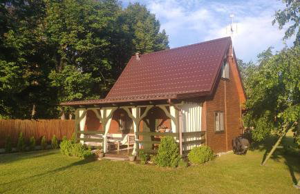 Uroczy drewniany domek w Charzykowach - Foto 2