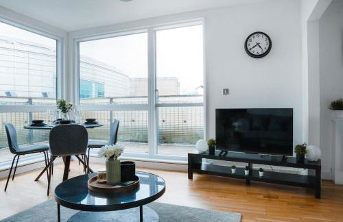 Chic 2BR City Centre Balcony Near Victoria St - Foto 20