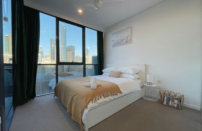 Charming Urban Retreat - Photo 4