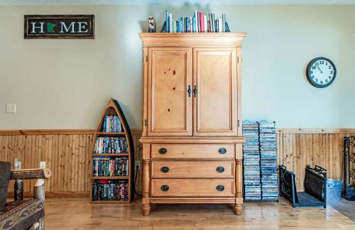 Dog Friendly Leech Lake Home w Perfect Beach Garage Boat Lift - Foto 8