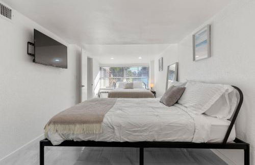 Yellow Door Oasis airport, cruise port and beach close-by - Foto 20