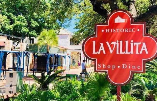 Chic Downtown Farmhouse With Garden and BBQ Grill - Foto 23