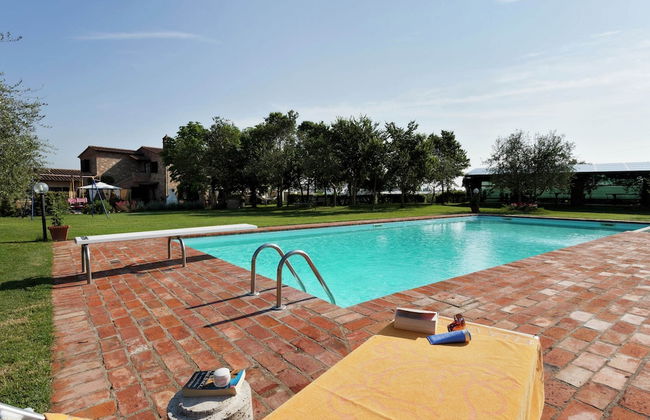 Modern Holiday Home in Foiano Della Chiana With Pool - Foto 52