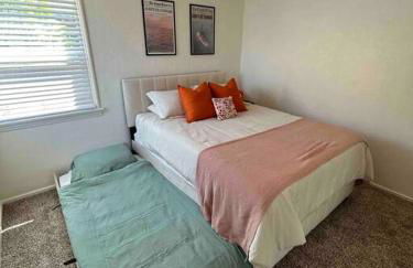 Entire Home by Newport Beach, Disneyland and SNA! - Foto 15