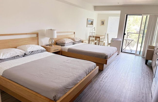 Modern Studio Steps to UW - Foto 6