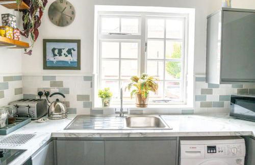 #03 The Haw thornes Sleeps 6 NEC 7mins - Foto 4