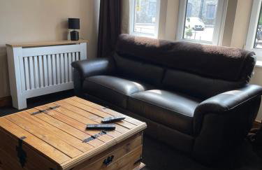 Newsagents Flat - Foto 6