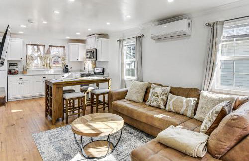 2 Mi to Naval Base Walkable Norfolk Retreat - Foto 1