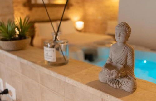 B&B Puglia - Mi Casa Luxury Suite - Room with Hydromassage Pool - Foto 11