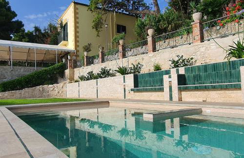 Villa Tommaso Maruggi, Sicilia, con Jacuzzi e piscina privata - Foto 8