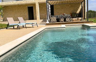 Kuća Kavrana - Foto 1