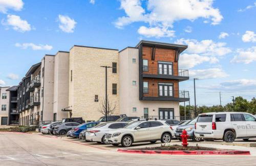 Luxurious New Unit 1Bd1Ba Pool, Golf Sim - Foto 17