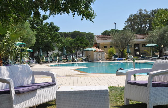 Villaggio Borgo degli Ulivi - Photo 36