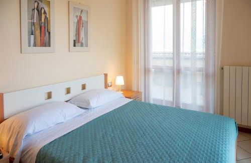 Italian vacation Homes - Iseo Lake Vista Retreat - Photo 34