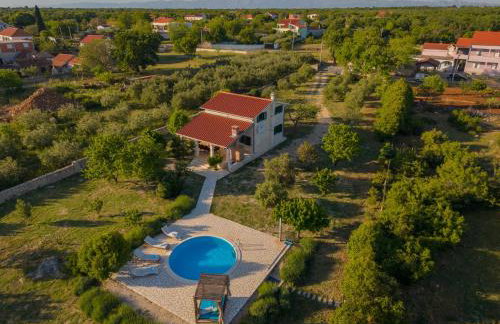 Villa Stone Pearl with heated swimming pool - Foto 51