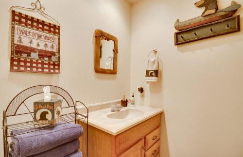 Virginia Mountain Cabin with Decks and Fireplaces - Foto 18