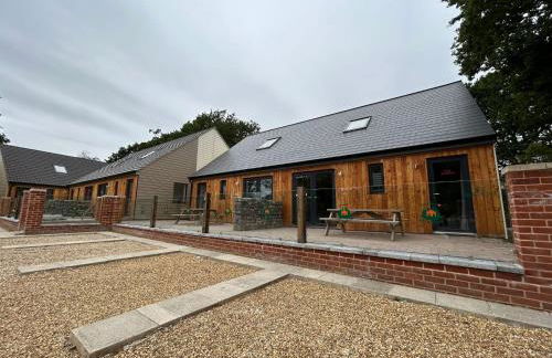 1 - Fox Burrow, Norfolk - Peaceful getaway with hot tub - Photo 6