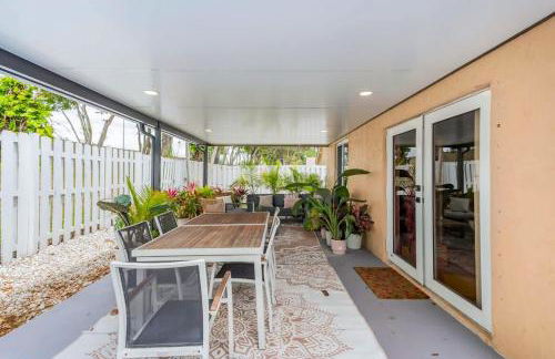 Designer Stylish Villa by Sawgrass with Hot Tub and Arcade Games - Foto 38