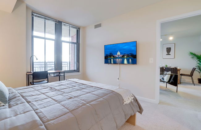 Walkable Alexandria Apts - Photo 31