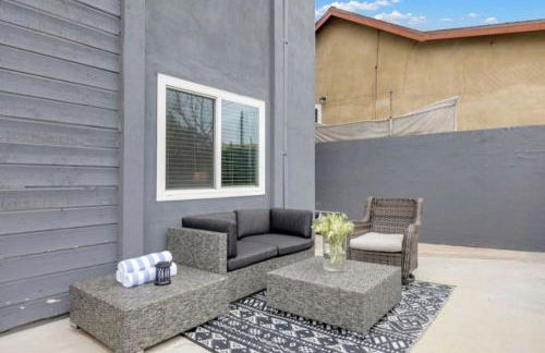 Leyla Pool Spa Min to Downtown Freeways Beaches - Foto 23