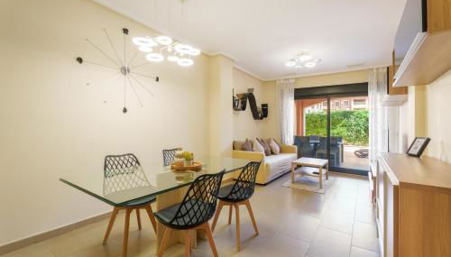 Hogar Brisa de las Marinas acogedor apartamento con amplia terraza y acceso directo a las piscinas-Comfortable apartment with spacious terrace and direct pool access - Foto 3