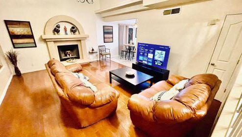 My Charming Home, Cozy, in the Heart of West Side - Foto 1