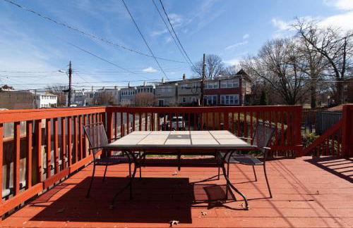 Spacious, Relaxing, 4 Bd 3.5 Ba Home In Petworth! - Foto 28