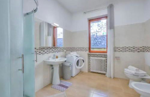 Apartment With View Lake Maggiore/Laveno Mombello - Foto 17