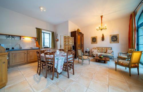 Les calèches de l'Hôtel de Beaumont - Foto 9