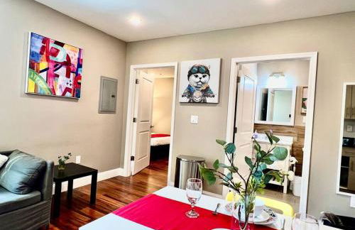 404 Rose in the city 1 BD living room in center city - Foto 1