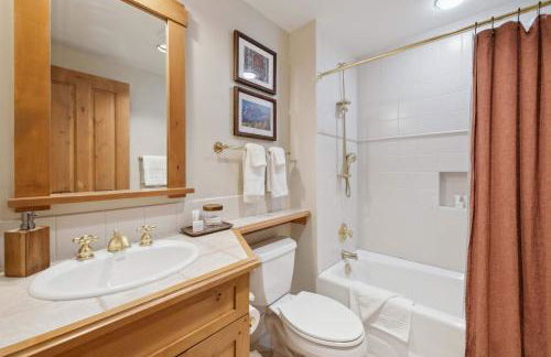 Villa Montane 219 by East West Hospitality - Foto 39