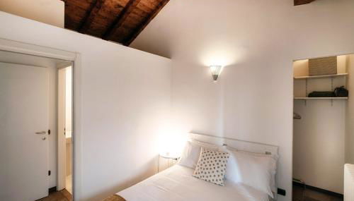 Lake Nest - by MyHomeInComo - Photo 3