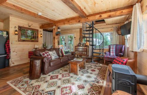 Cabin w Hot tub, 24 acres, 30 min to Gore, MtnView - Foto 32