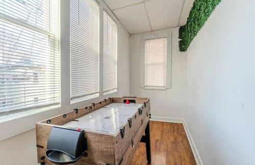 Harvard 3BDR- 5 Min Walk to Davis Sq - Free Parking - Foto 7