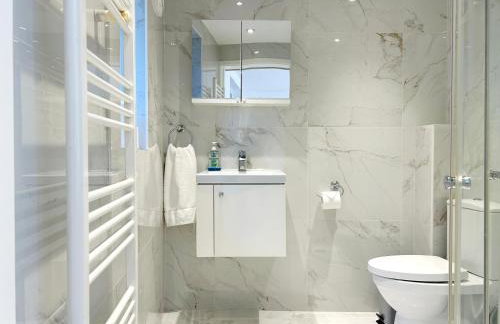 Stylish 1 Bedroom Flat with Parking in Oxford - Foto 21